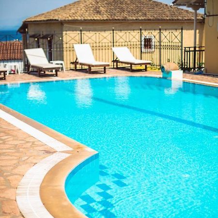 Avra Sea View Paradise Pool Apartments Мораитика Экстерьер фото