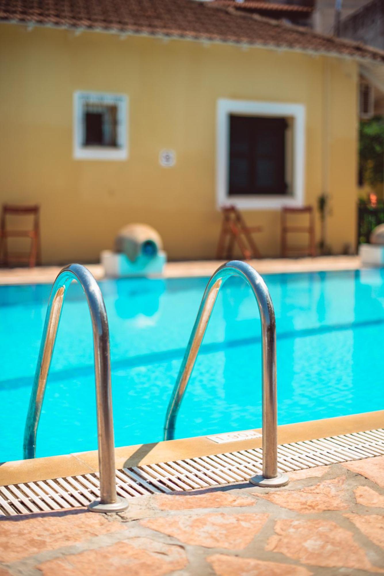 Avra Sea View Paradise Pool Apartments Мораитика Экстерьер фото