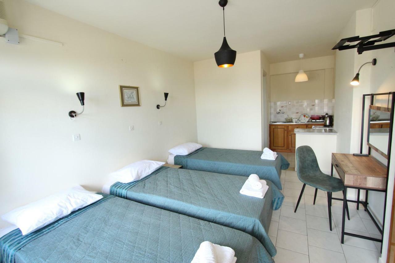 Avra Sea View Paradise Pool Apartments Мораитика Экстерьер фото