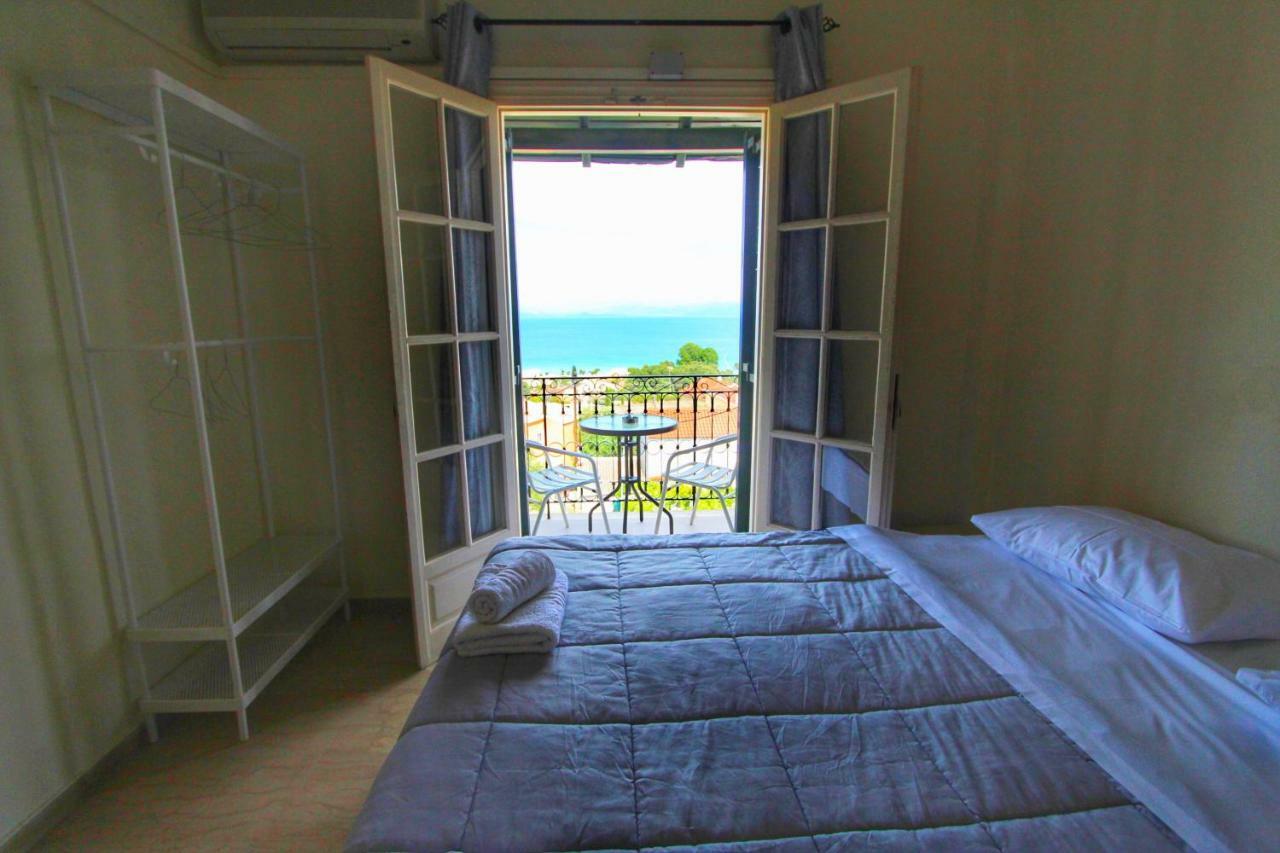 Avra Sea View Paradise Pool Apartments Мораитика Экстерьер фото